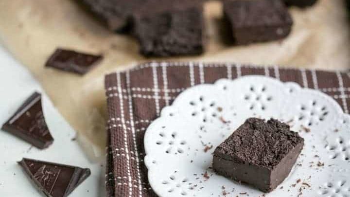 flourless paleo keto brownies f