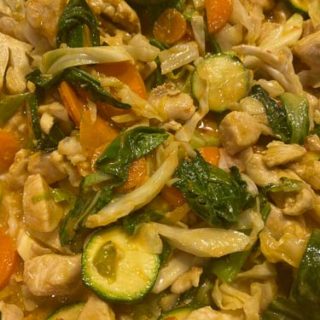 Peanut satay chicken stir fry