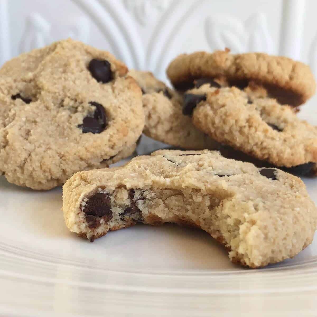 vegan tahini chocolate chip cookies