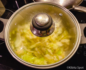 vegan cabbage stir fry simmering