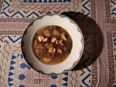 Bowl of vegetarian petcha soup