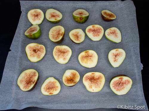 Roasted Figs with Balsamic and Honey: a Sweet Recipe for Underripe Figs 3 roasted figs 2070033