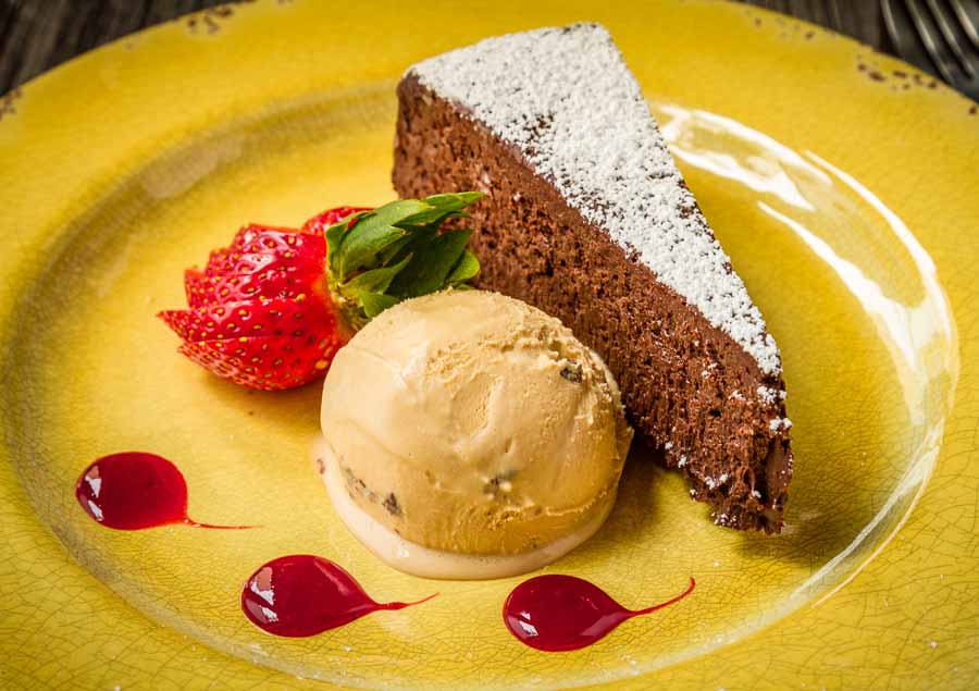 Decadent Gluten Free Flourless Chocolate Cake Recipe decadent-gluten-free-flourless-chocolate-cake-recipe