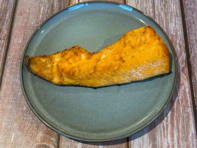 Air fryer smoked salmon fillet on a plate