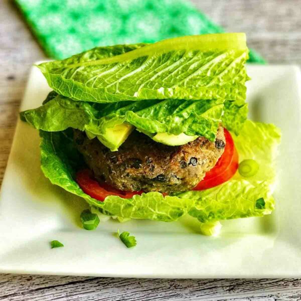 Black bean veggie burger