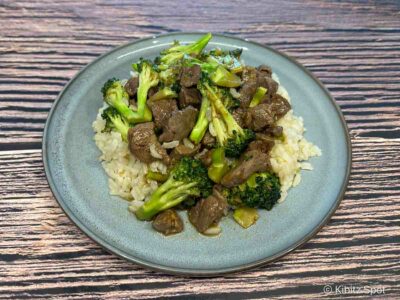 Quick and easy beef and broccoli stir-fry with ginger sauce